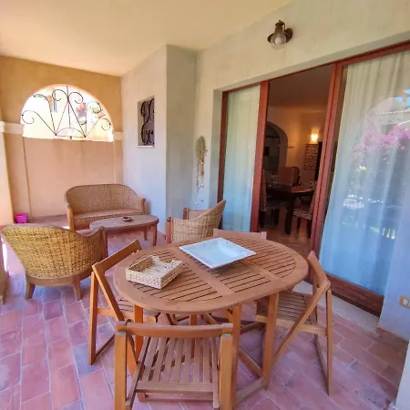 Domu Cannuja Apartment Villasimius