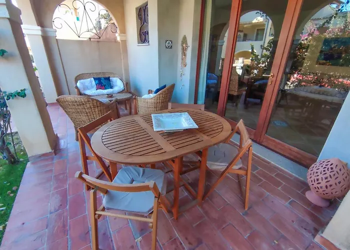 Apartamento Domu Cannuja Villasimius