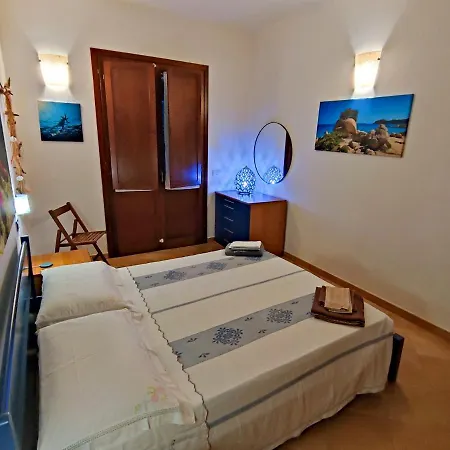 Domu Cannuja Daire Villasimius