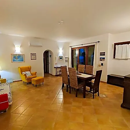 Domu Cannuja Apartment Villasimius